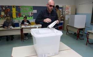 FOTO: Dženan Kriještorac / Radiosarajevo.ba / Građani i građanke Bosne i Hercegovine sa pravom glasa moći će birati između 7.497 kandidata koji se bore za 518 fotelja u vlasti